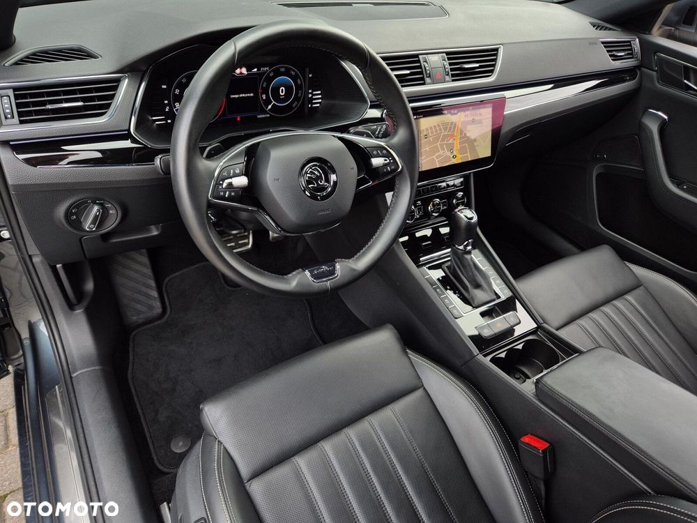 Skoda Superb 2.0 TDI SCR 4x4 L&K DSG - 9