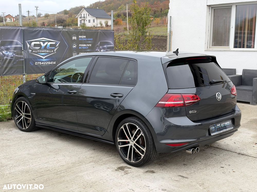 Volkswagen Golf GTD 2.0 TDI SCR DSG - 4
