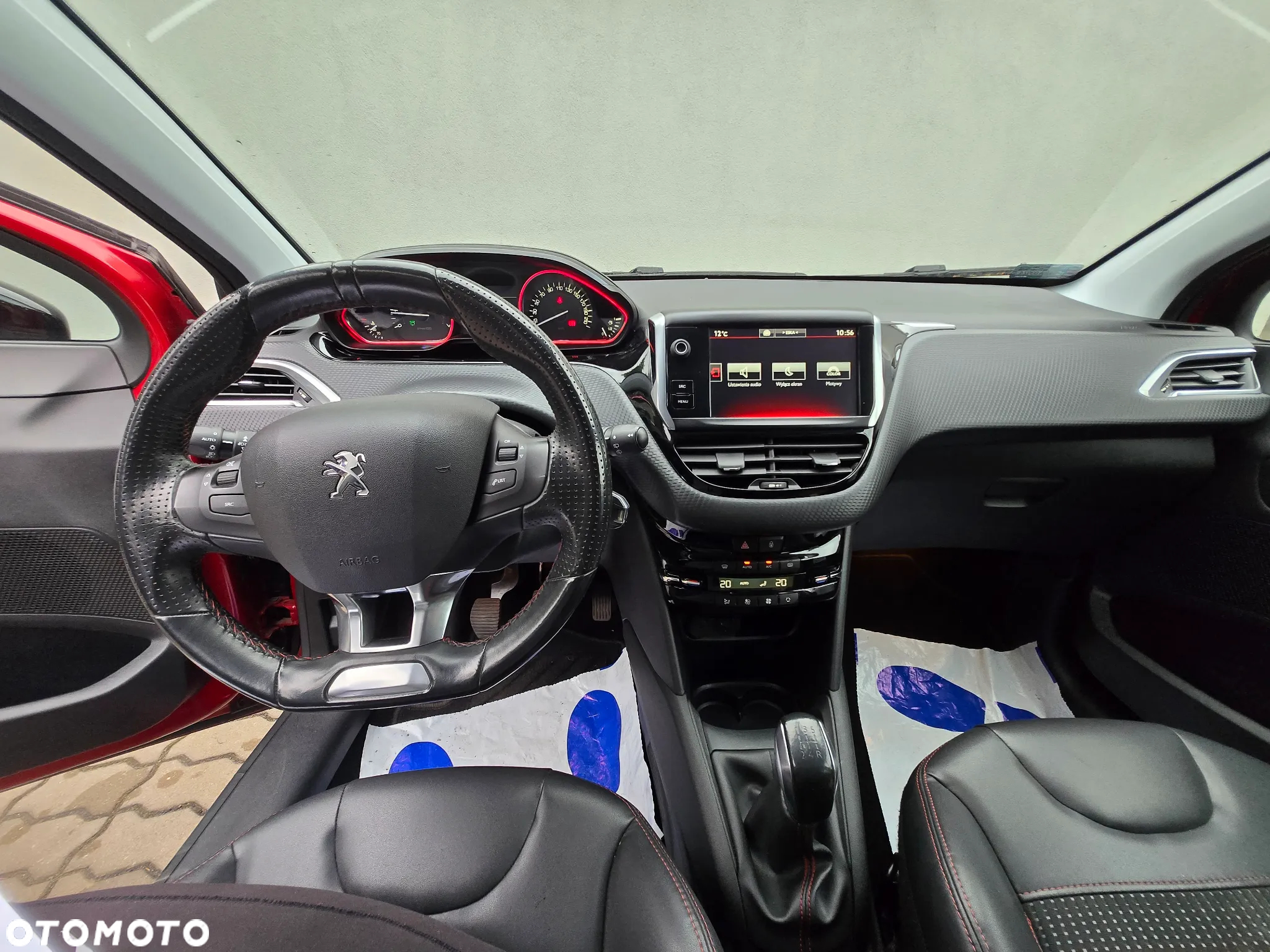 Peugeot 208 1.2 PureTech Allure S&S - 2