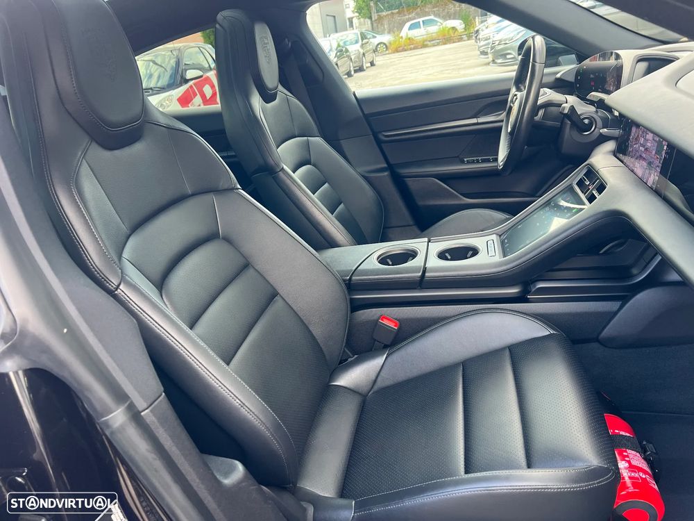 Porsche Taycan Bateria Performance Plus - 14