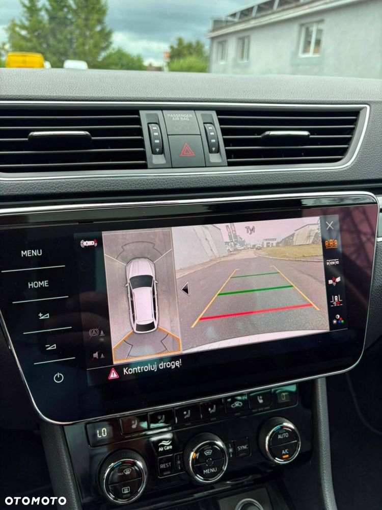 Skoda Superb 2.0 TDI SCR 4x4 L&K DSG - 26
