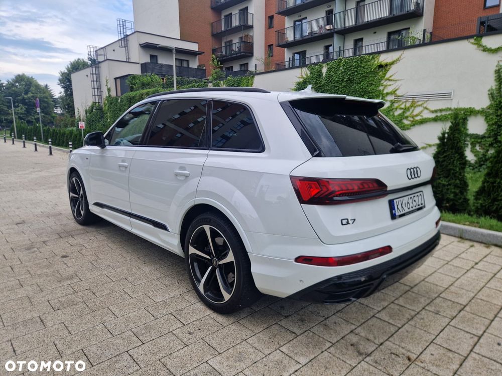 Audi Q7 55 TFSI mHEV Quattro S Line Tiptr - 2