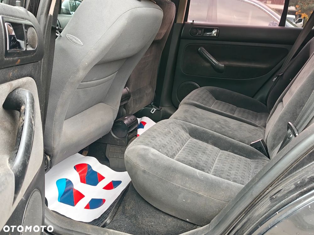 Volkswagen Golf IV 1.9 TDI Comfortline - 11