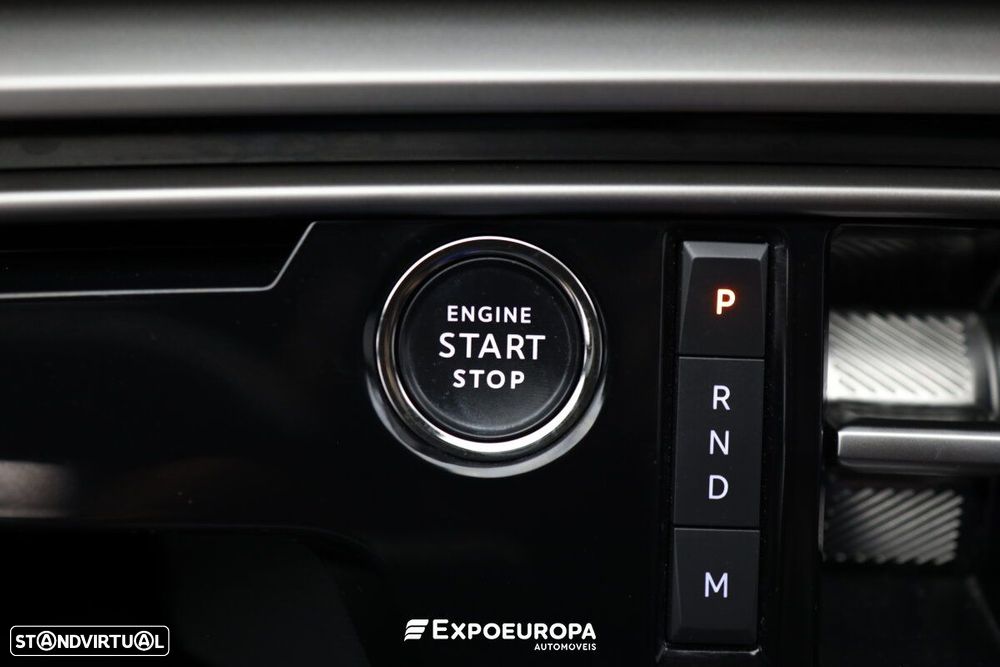 Peugeot 5008 1.2 Hybrid Allure Pack e-DCS6 - 18