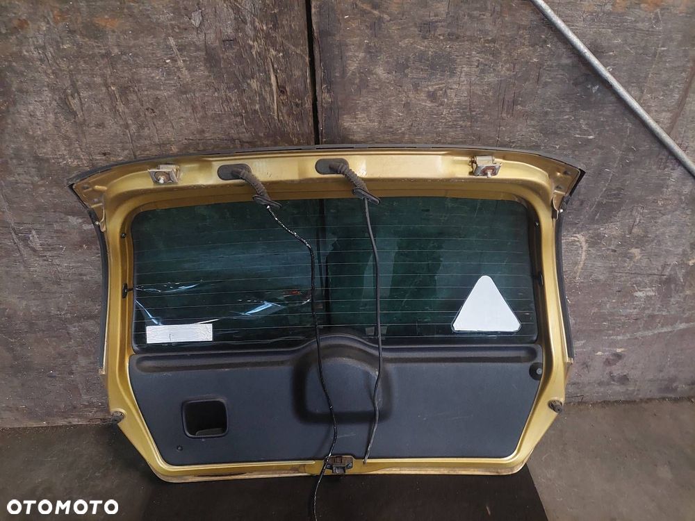 KOMPLETNY TYŁ KLAPA ZDERZAK LAMPY RENAULT CLIO II MV302 - 9