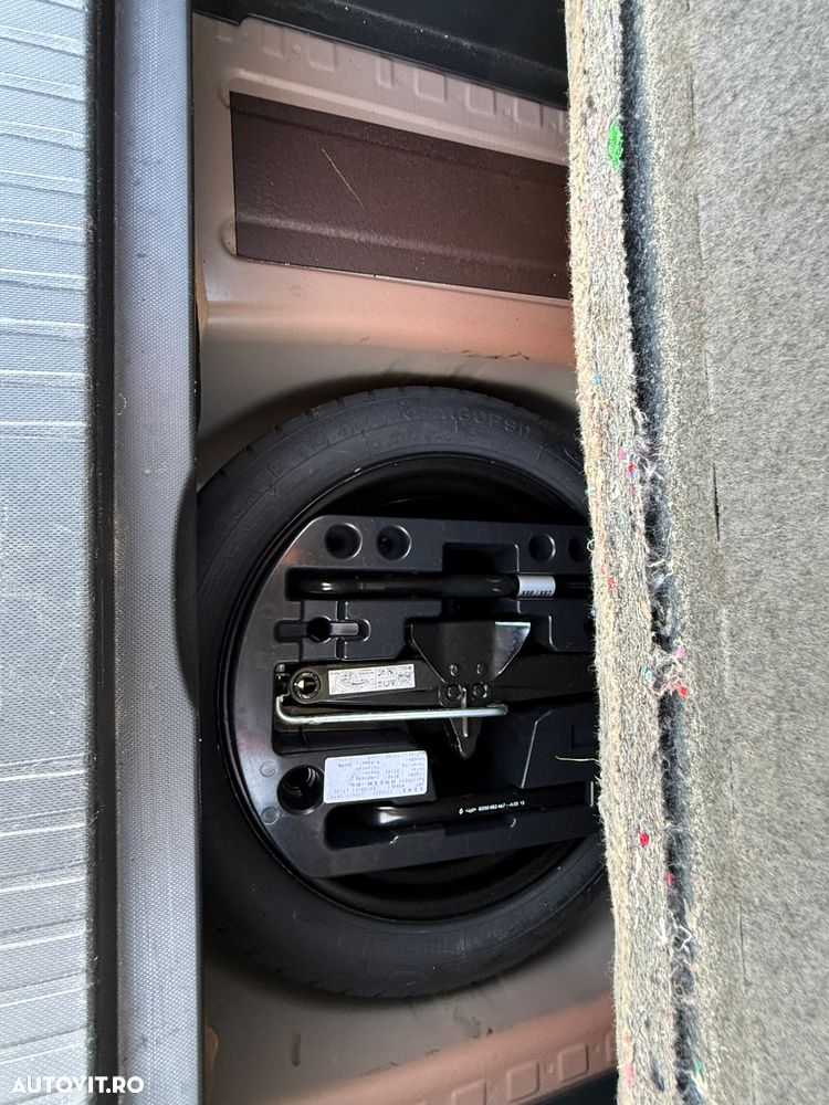 Renault Captur ENERGY TCe 120 EDC Luxe - 19