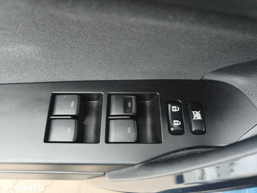 Toyota Auris - 18
