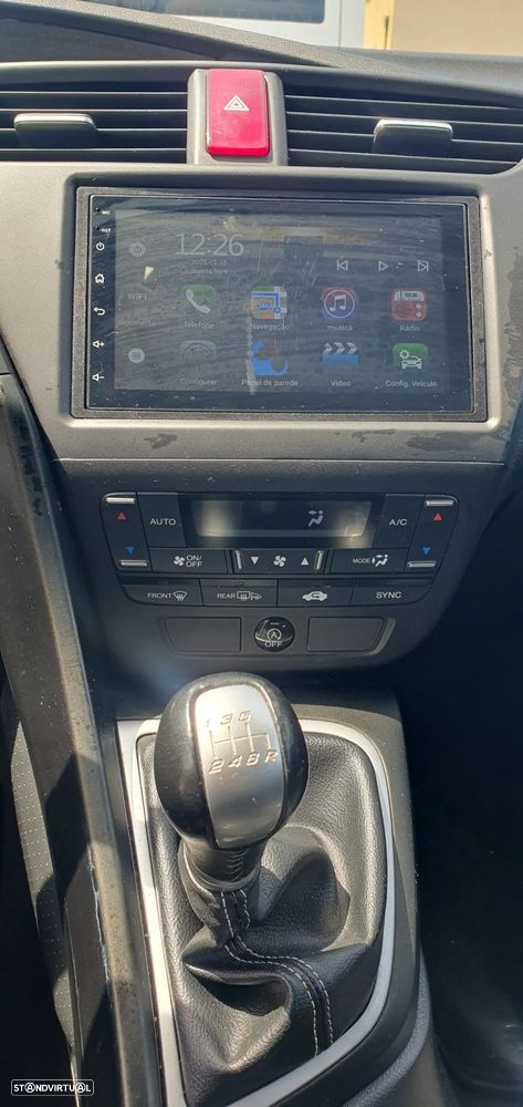 Honda Civic 1.8i-VTEC Sport - 26
