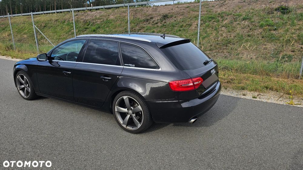Audi A4 Avant 2.0 TFSI Quattro S tronic - 2