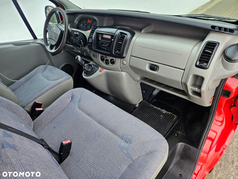Renault TRAFIC - 13