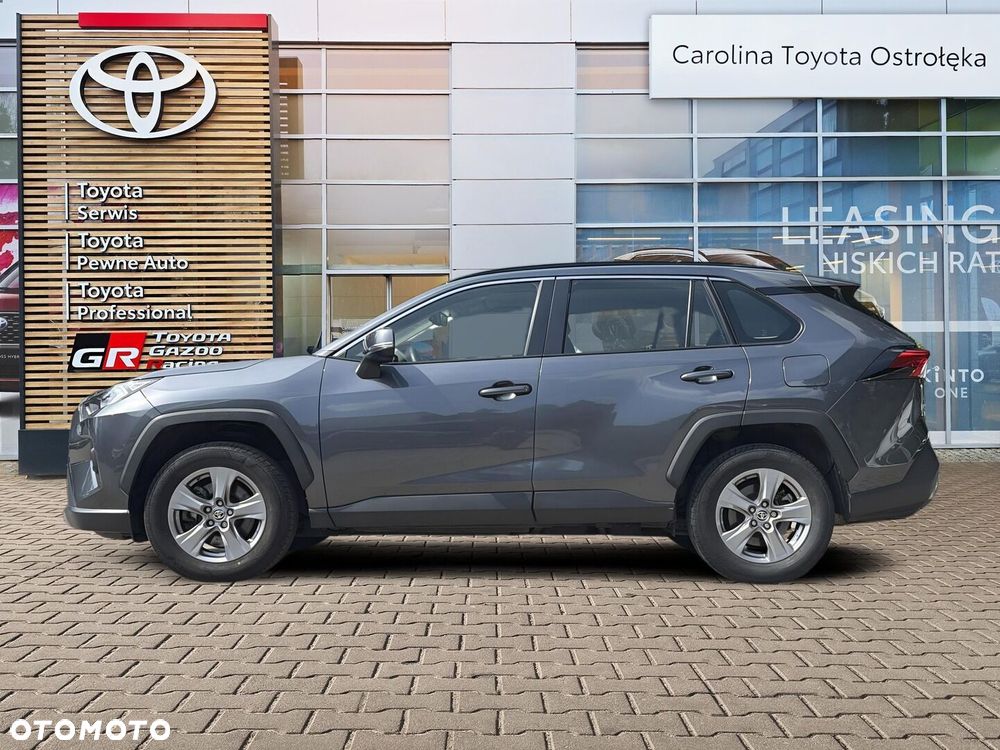Toyota RAV4 - 5