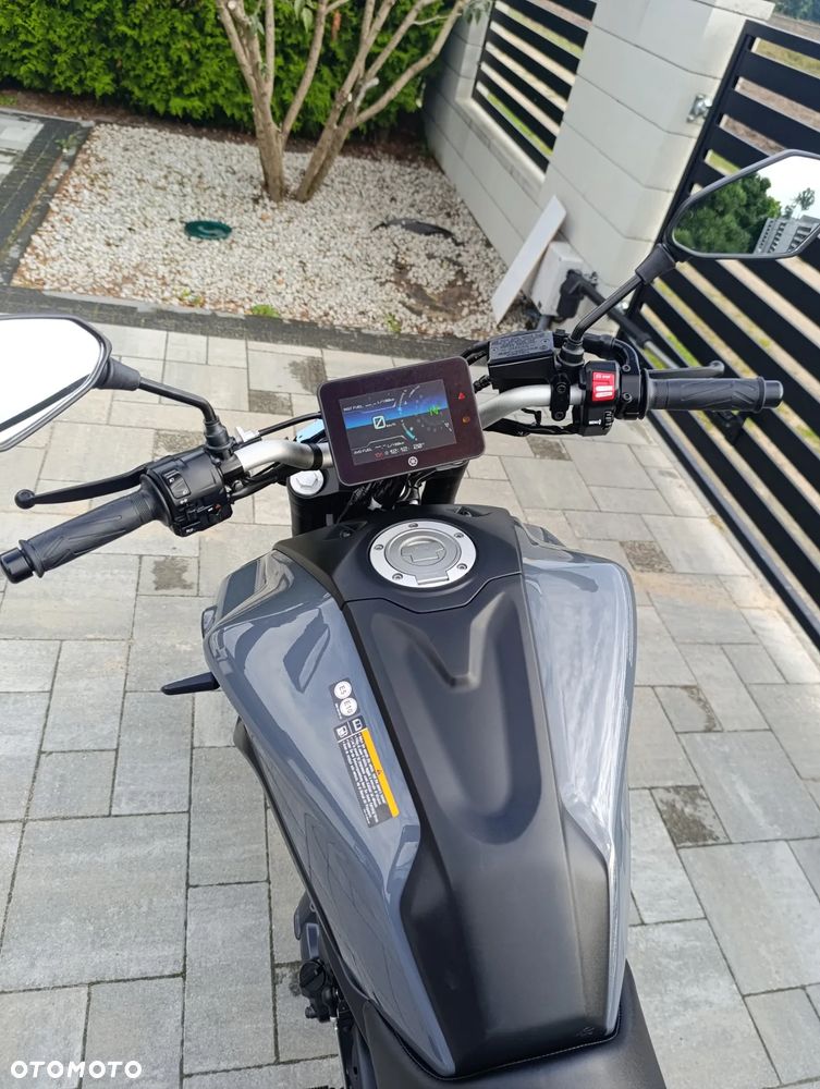 Yamaha MT - 14
