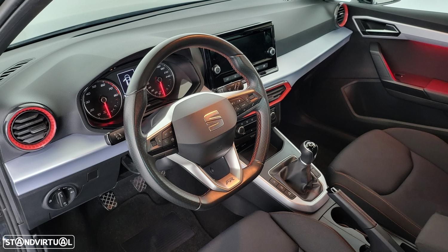 SEAT Arona 1.0 TSI FR - 9