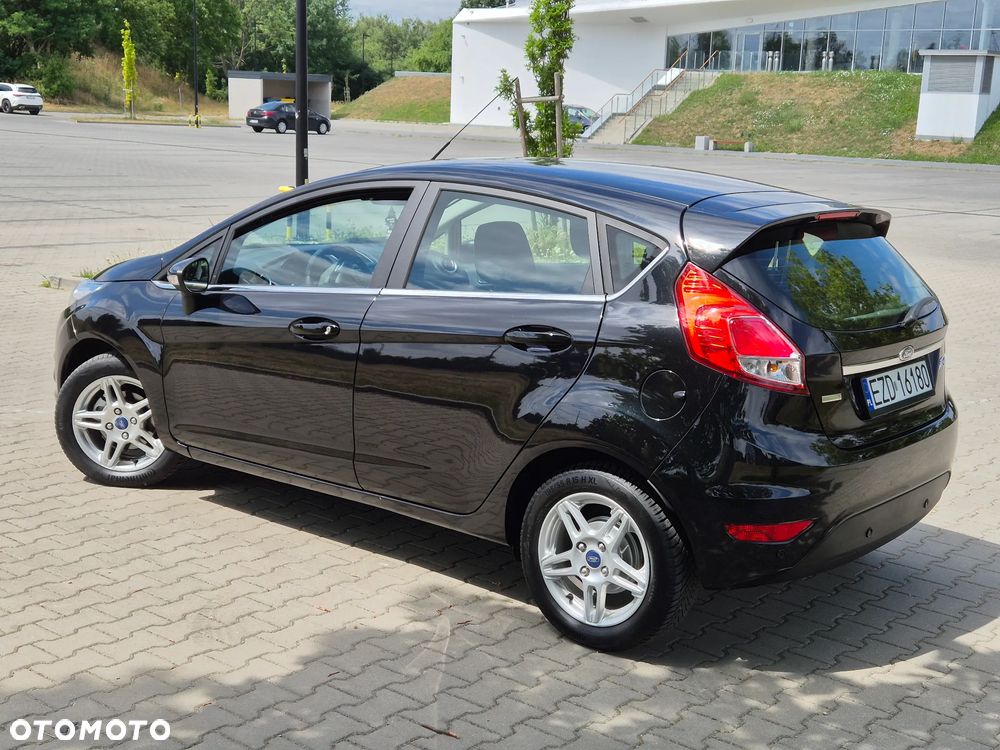 Ford Fiesta 1.0 EcoBoost Titanium - 12