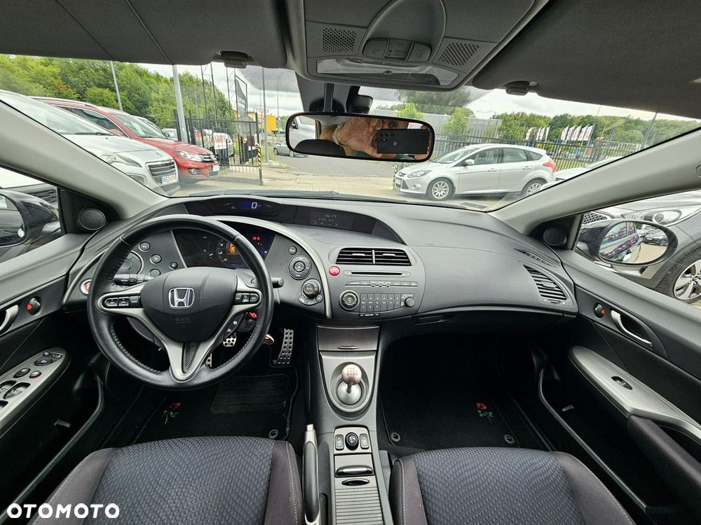 Honda Civic 1.4 Comfort (Honda Connect+) - 16
