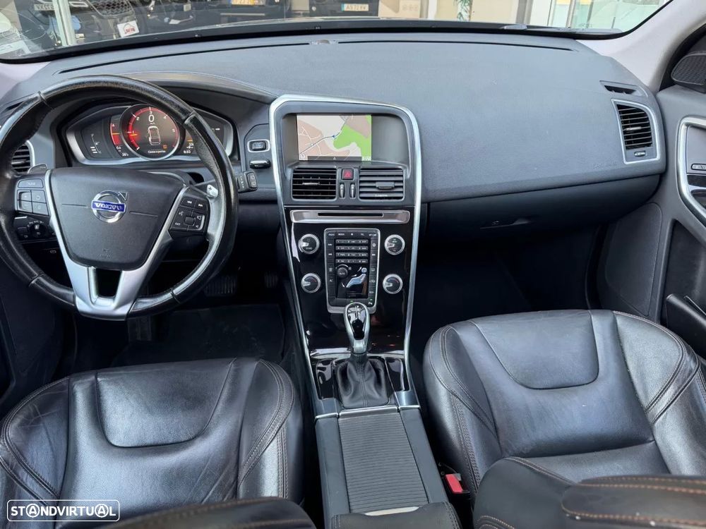 Volvo XC 60 2.0 D3 Dynamic Edition Geartronic - 13