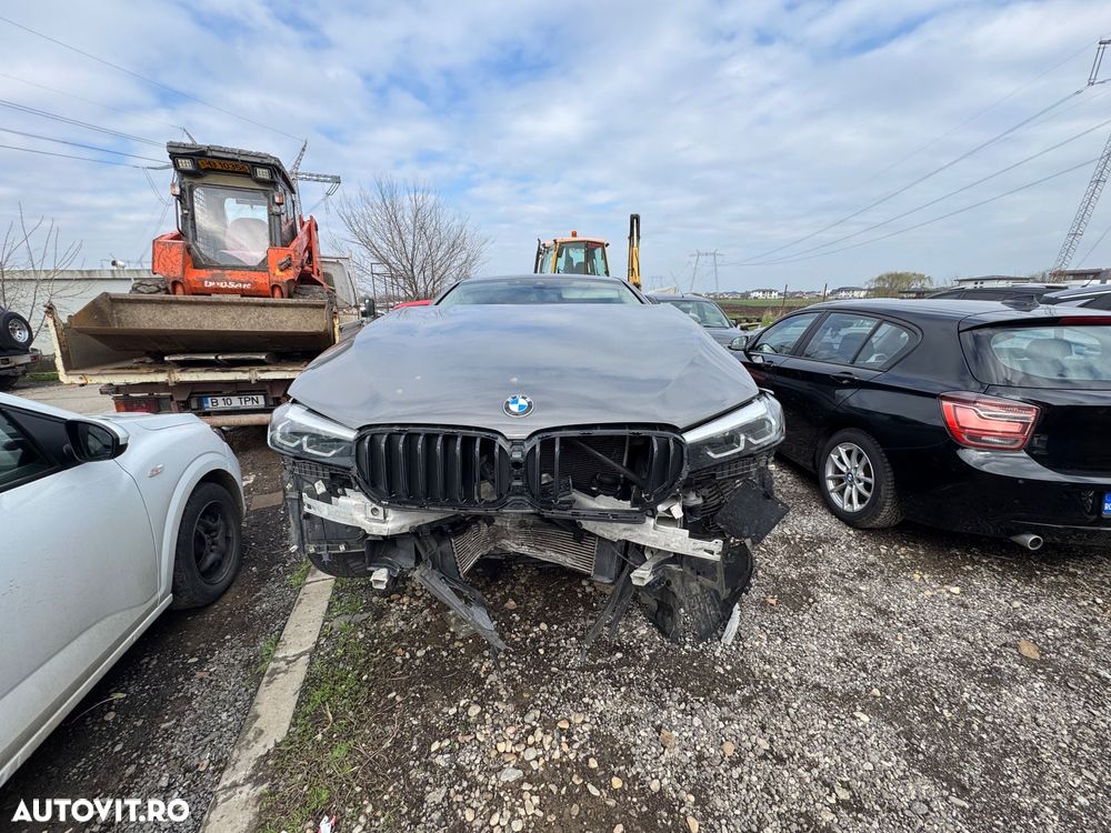 BMW Seria 5 530d xDrive Aut. - 3