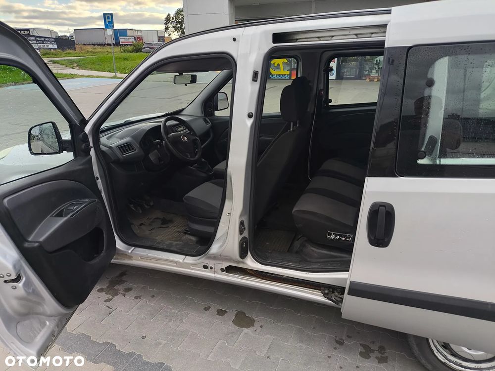 Fiat Doblo 1.3 16V Multijet Active - 12