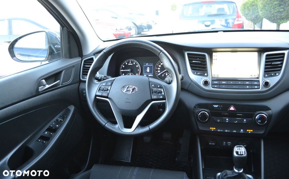 Hyundai Tucson blue 1.6 GDi 2WD Navi - 5