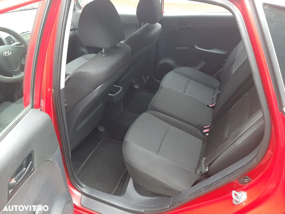 Hyundai i30 1.4 FIFA WM Edition - 9