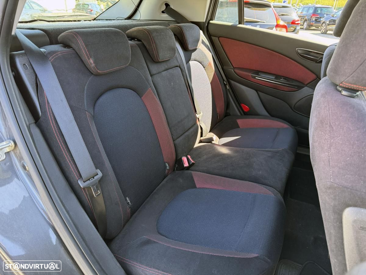 Fiat Bravo 1.6 M-Jet Sport - 20