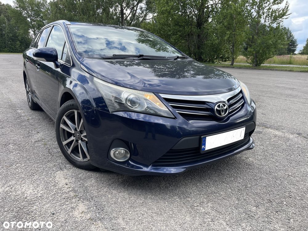 Toyota Avensis 2.0 D-4D Sol - 1