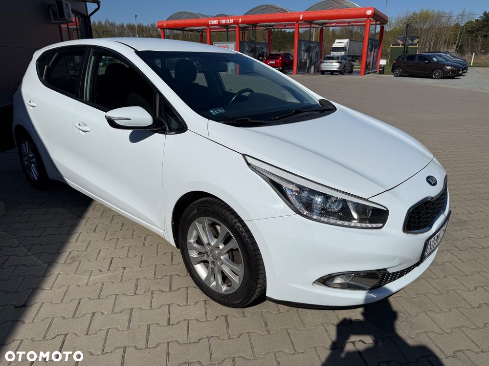 Kia Ceed 1.4 Business Line - 11