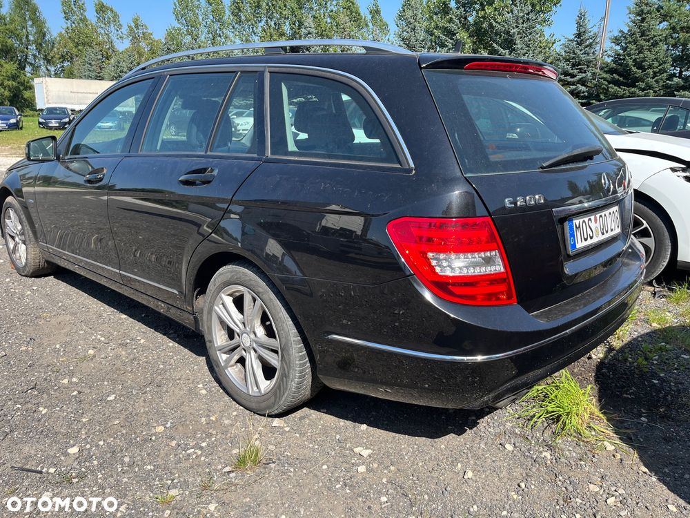 Mercedes-Benz Klasa C 200 T CDI Avantgarde Edition - 4