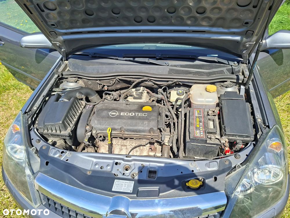 Opel Astra 1.6 Easytronic Cosmo - 26