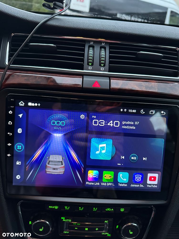 Skoda Superb 2.0 TDI 4x4 Platinum - 12