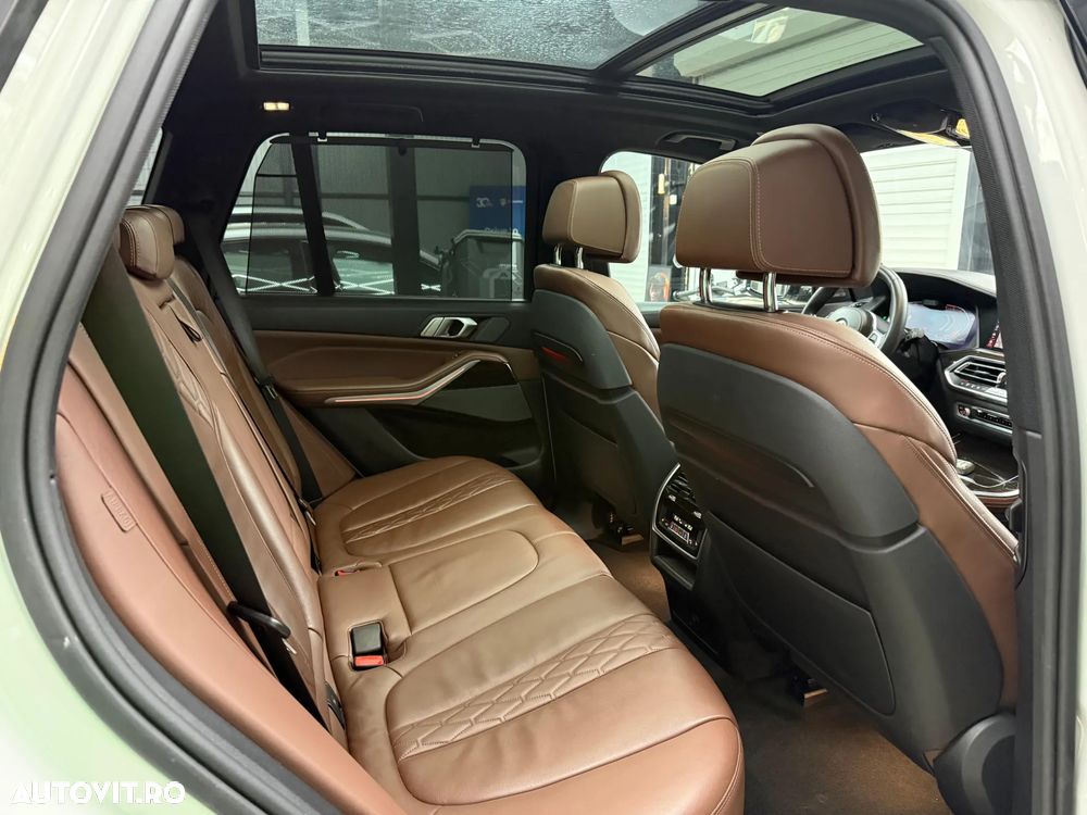 BMW X5 xDrive30d - 33