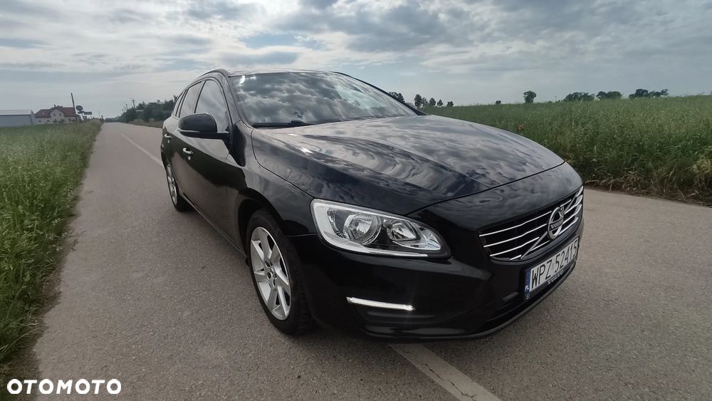 Volvo V60 D3 Drive-E Kinetic - 4