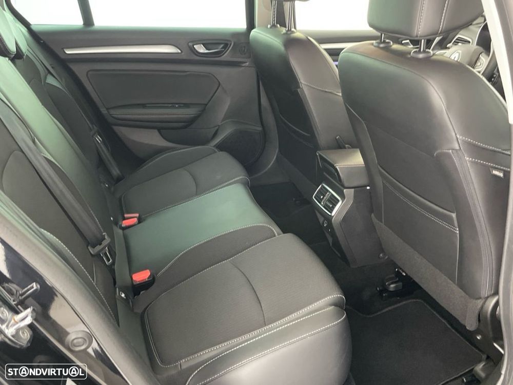 Renault Mégane Sport Tourer 1.3 TCe Techno EDC - 23