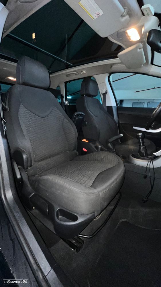 Peugeot 308 SW 1.6 HDi Sport CVM6 - 7
