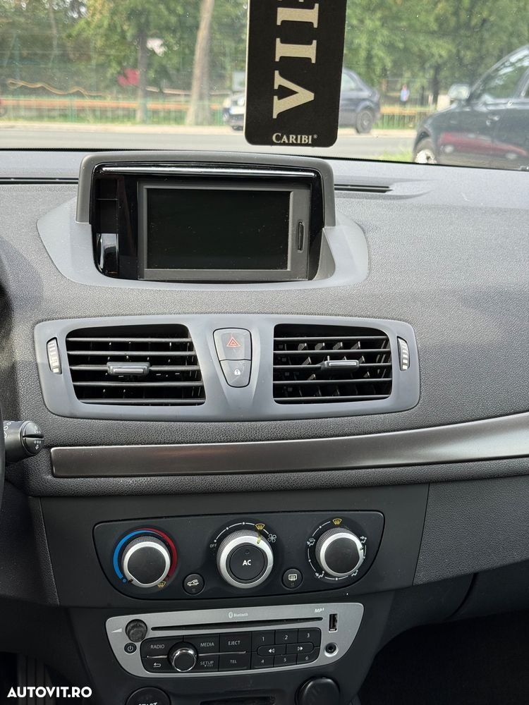 Renault Megane 1.5 dCi Dynamique - 10