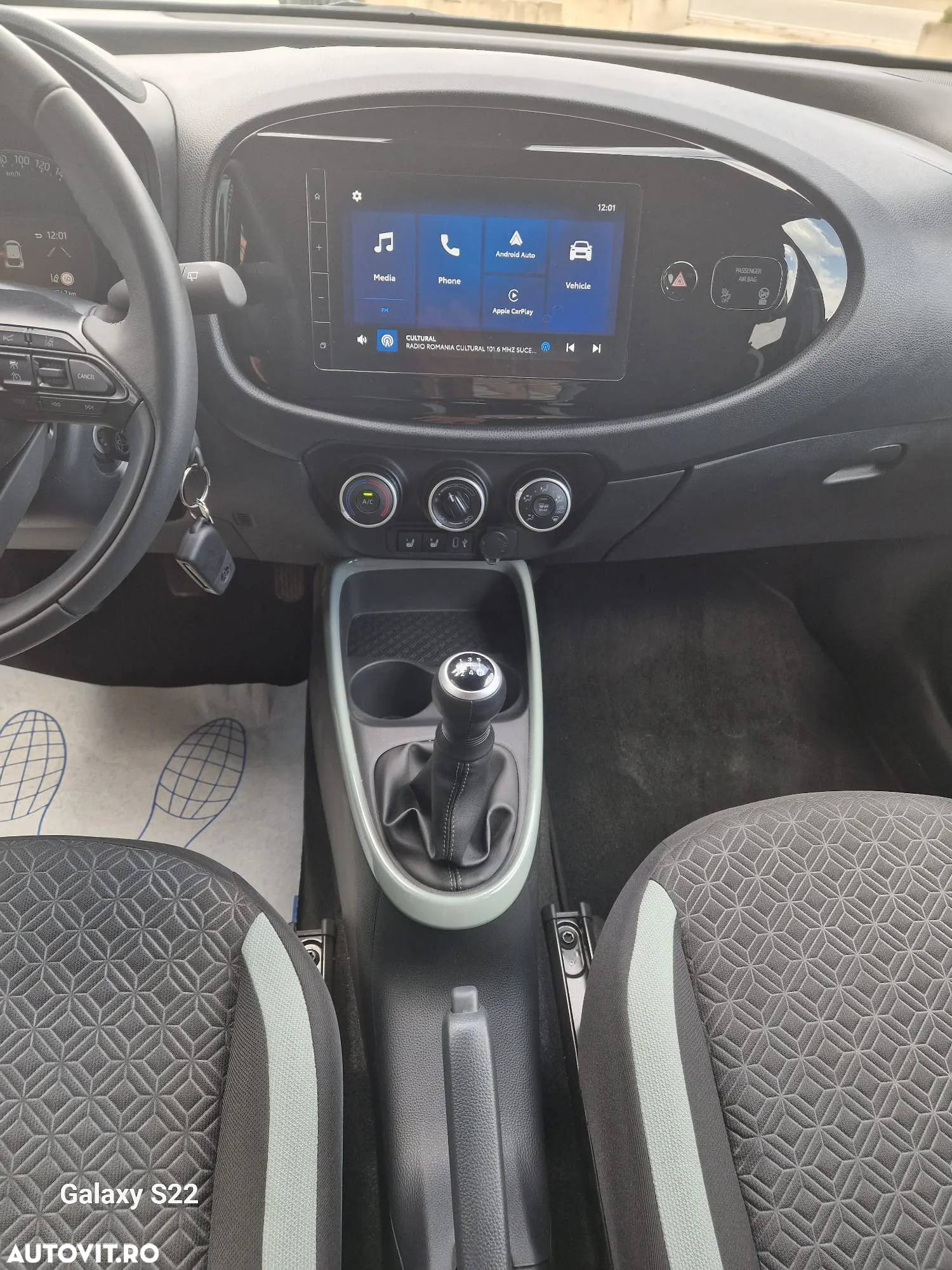 Toyota Aygo X 1.0l MT Dynamic - 12