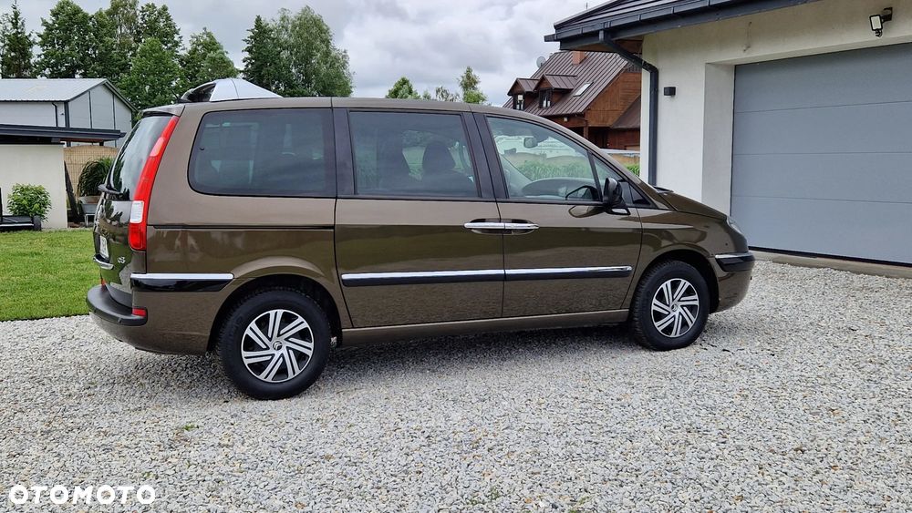 Citroën C8 2.0 HDi Exclusive - 27