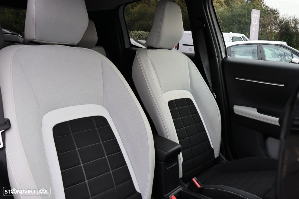 Citroën e-C3 44 kWh Autonomia Conforto Max - 13