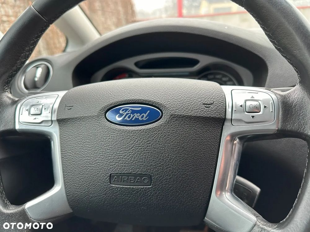 Ford S-Max 2.0 TDCi Trend - 13