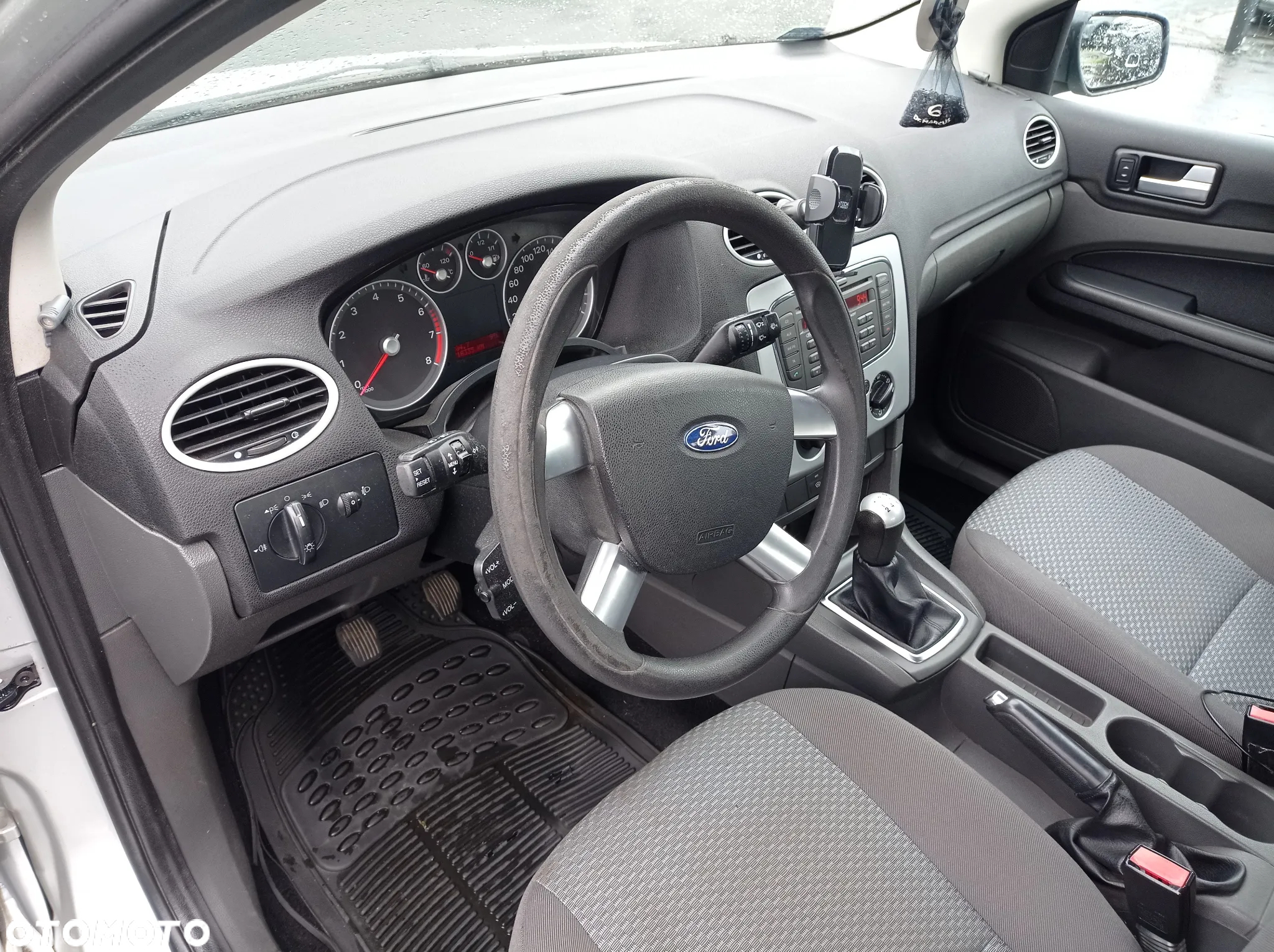 Ford Focus - 7