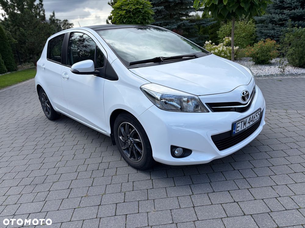 Toyota Yaris 1.33 Selection Passion - 13