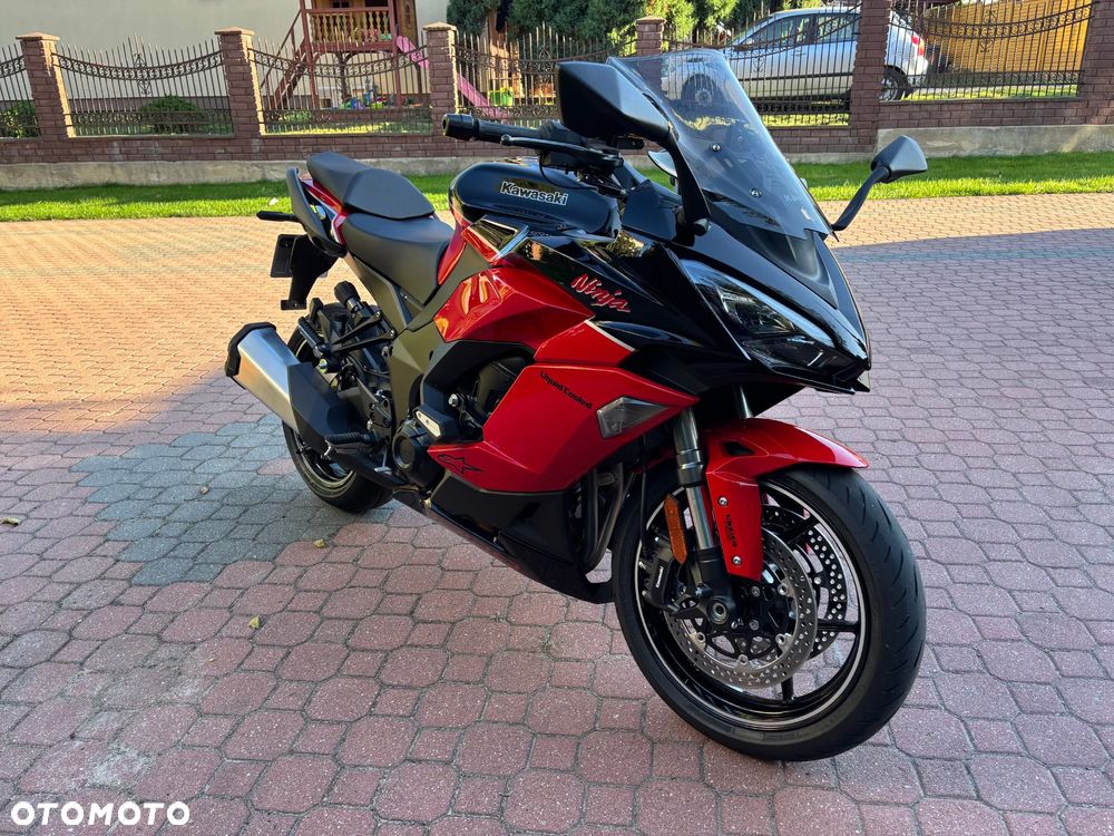 Kawasaki Ninja 1000 SX - 4