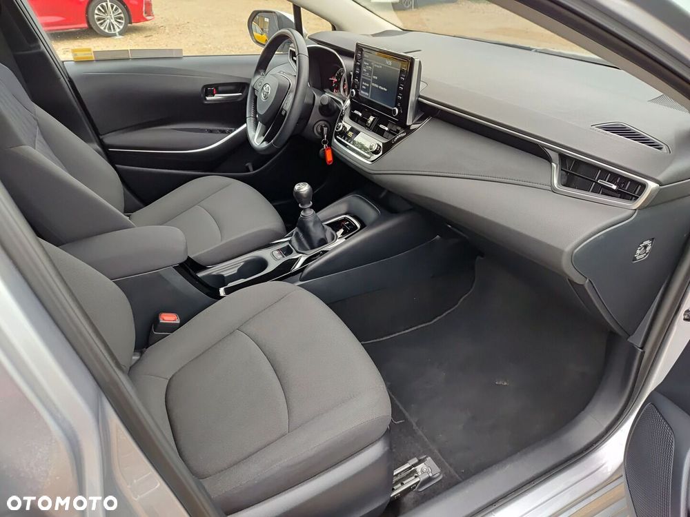Toyota Corolla - 6