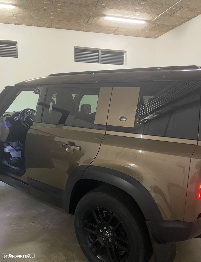 Land Rover Defender 2.0 D 110 AWD HSE - 8