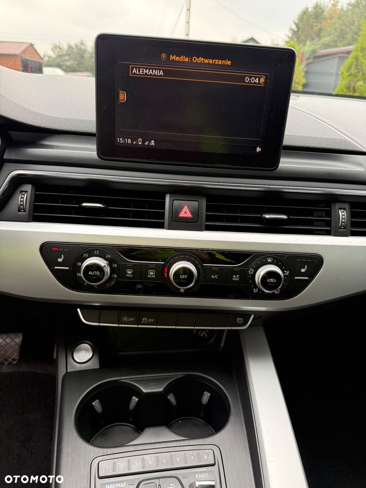 Audi A4 Avant 2.0 TDI ultra S tronic design - 16
