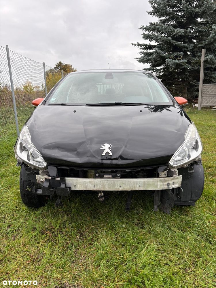 Peugeot 208 1.2 PureTech Allure - 2