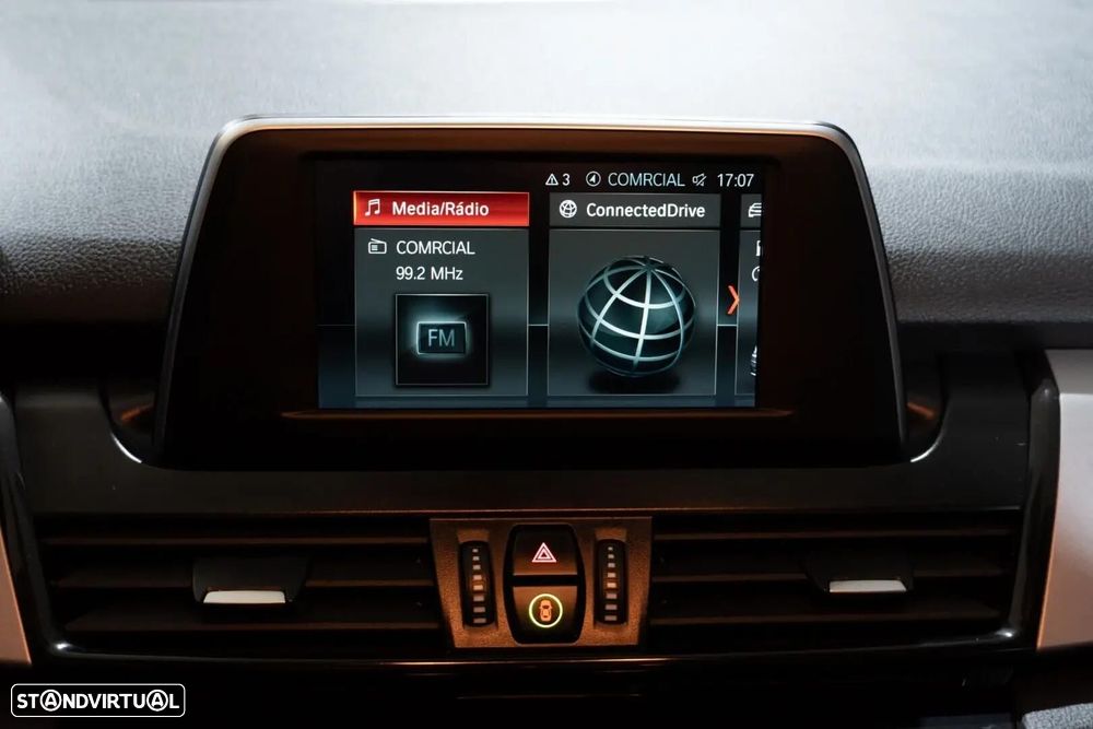 BMW 216 Active Tourer - 31