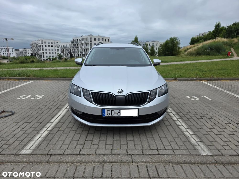 Skoda Octavia - 1