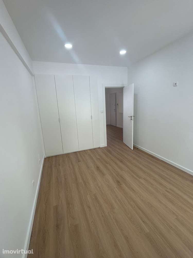 Apartamento T2 remodelado em Oeiras - Grande imagem: 5/13