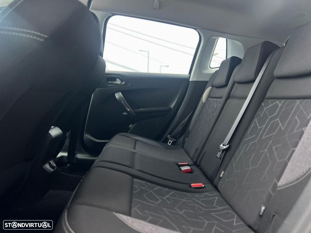 Peugeot 2008 1.2 PureTech Style - 5